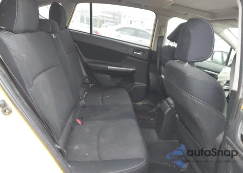 2015 Subaru Xv Crosstrek 2.0I Premium z USA, uszkodzony, nr VIN JF2GPADC3F8242801